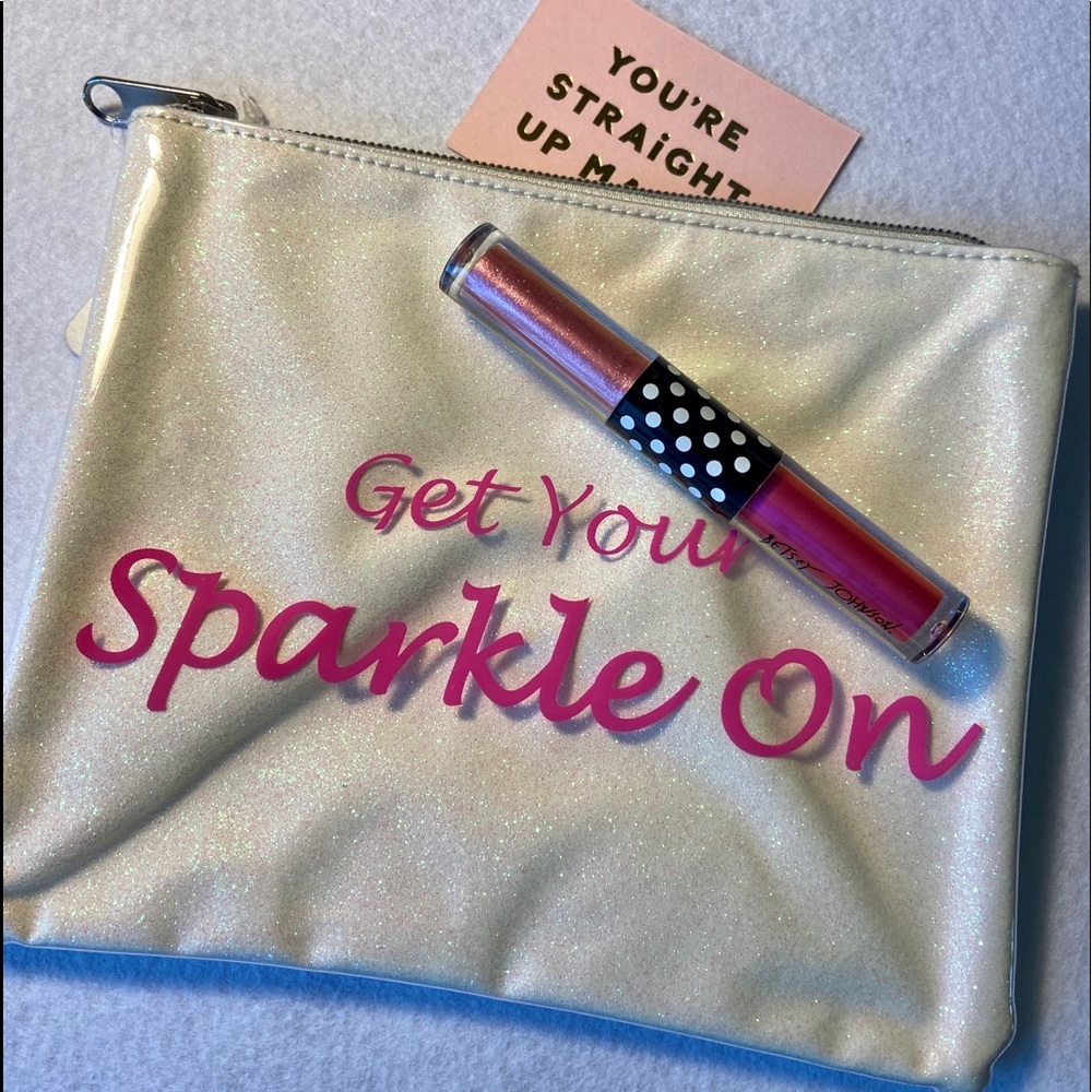 Betsey Johnson Sparkle Dbl Lipgloss w/ Pouch